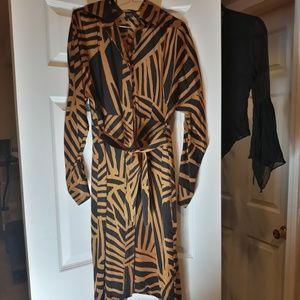 Spectacular Silk Ellen Tracy Wild Print Dress